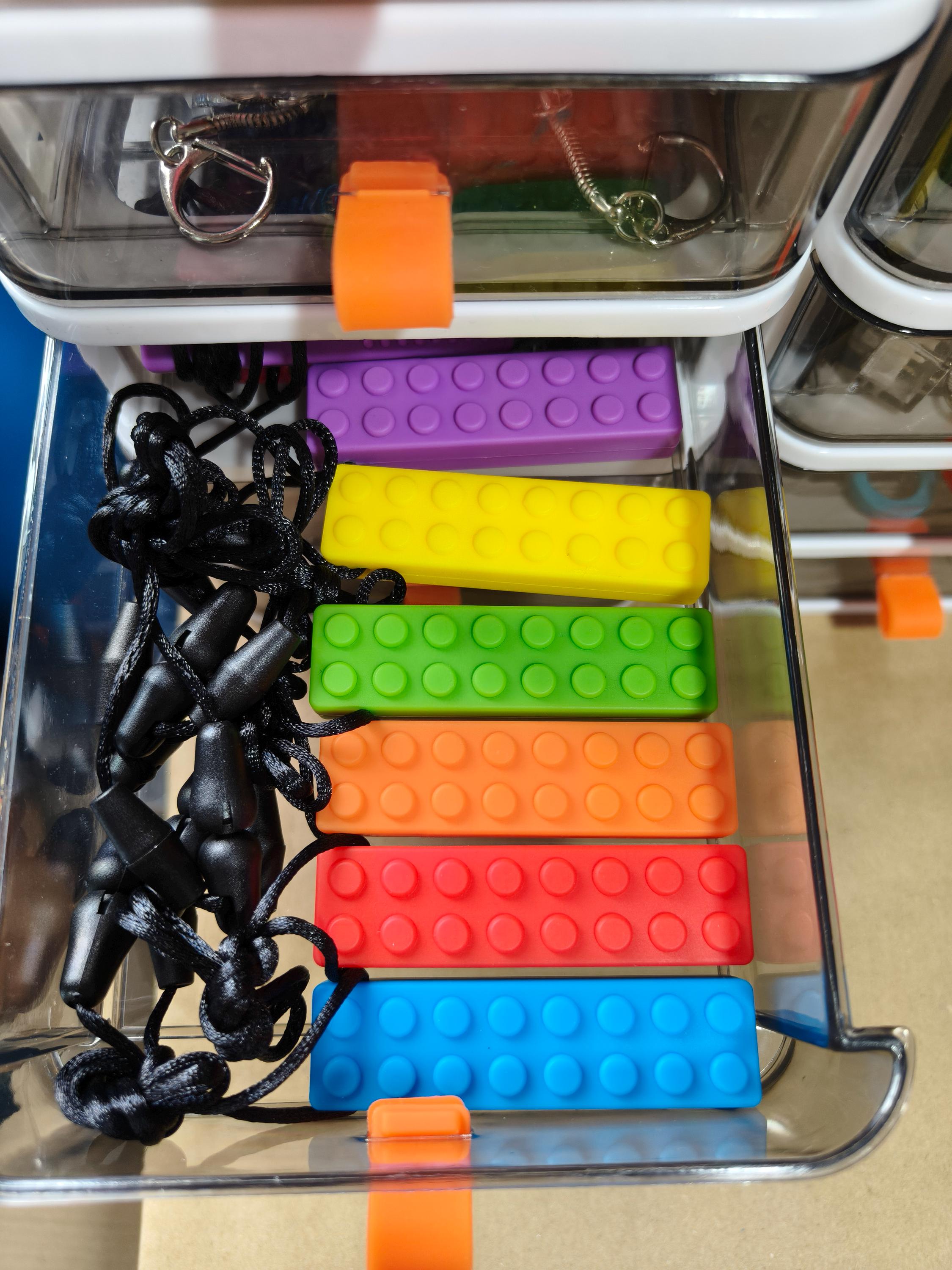 Fidget Set in Case - Discrete Easy to carry - Office/school - Adult/older children - Fidget toys