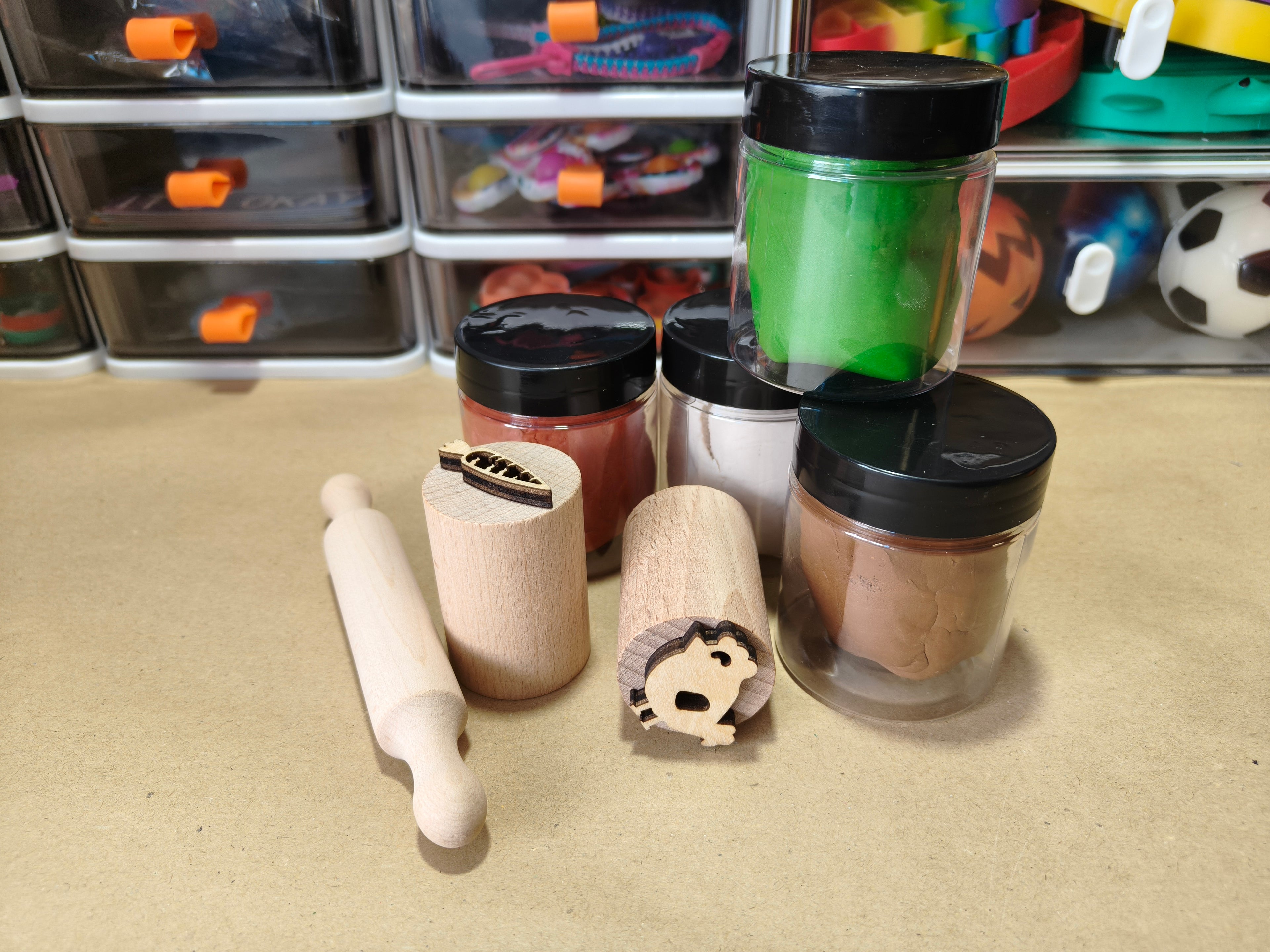 Tuff Tray Kit - Farm