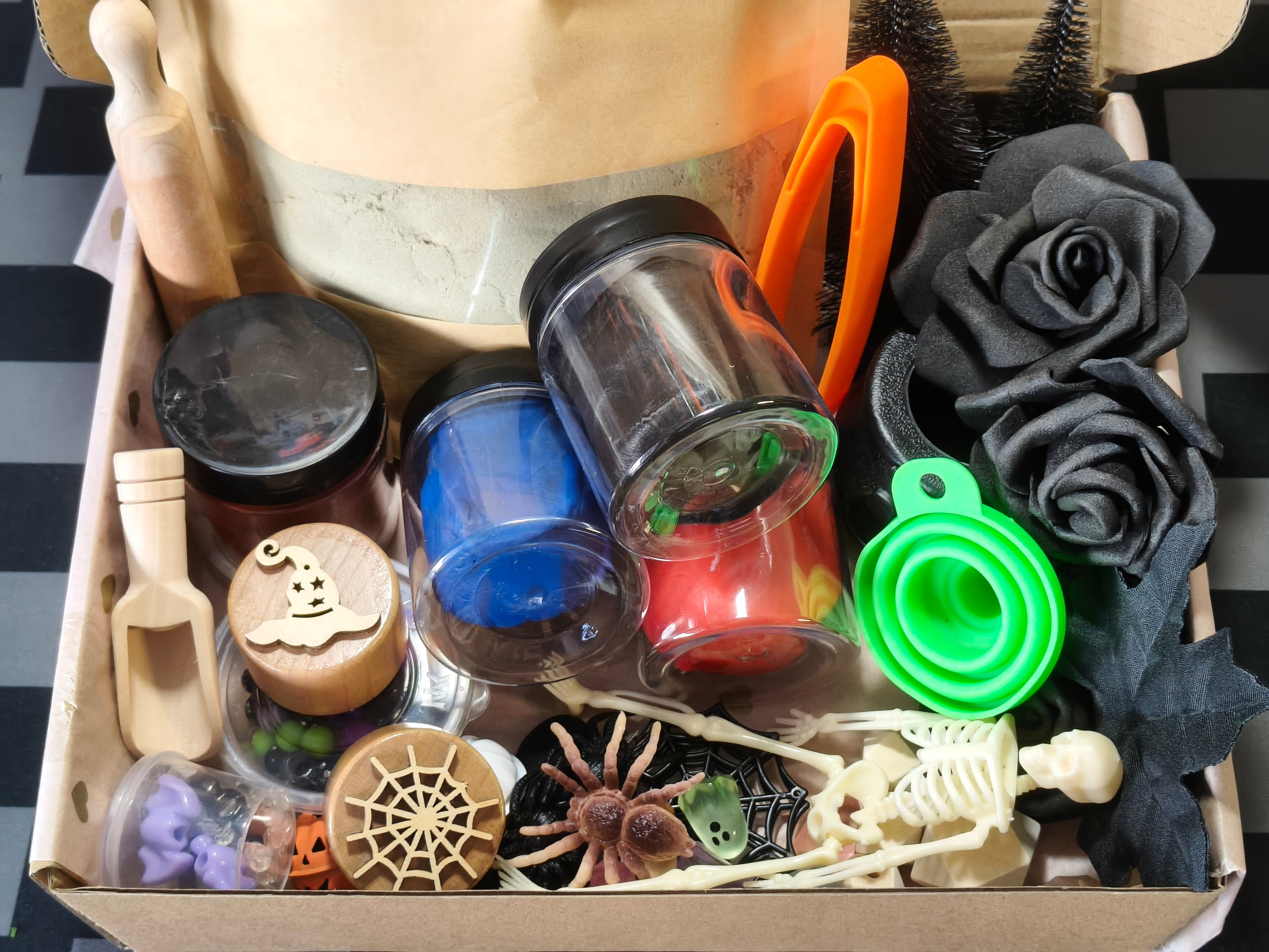 Tuff Tray Kit - Halloween