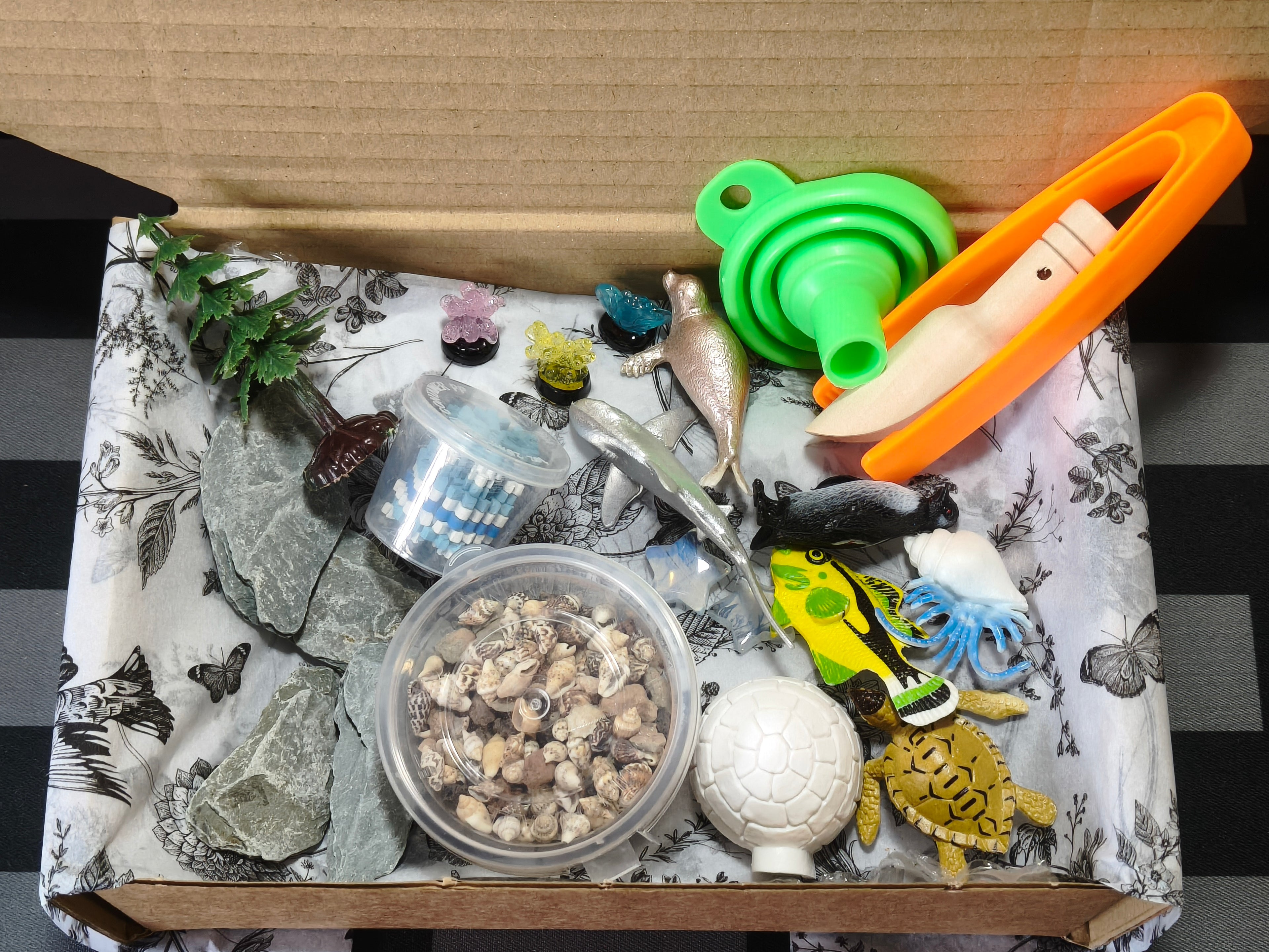 Tuff Tray Kit - Winter Ocean