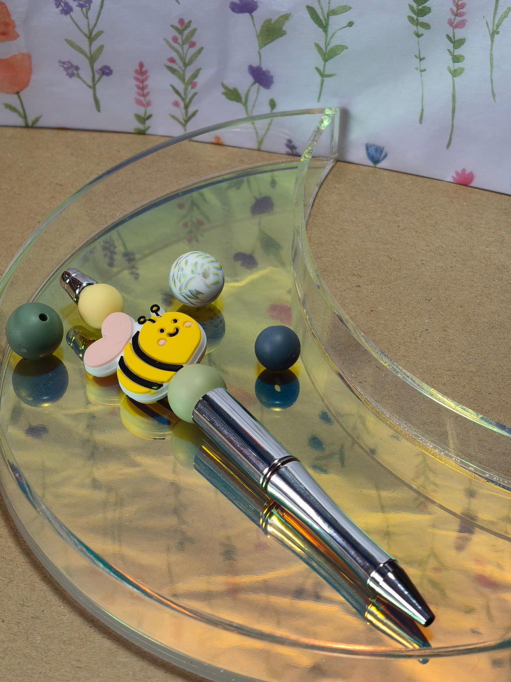 Silicone Beadable Pen Kit - Mix and Match Beads - Changeable - Bee