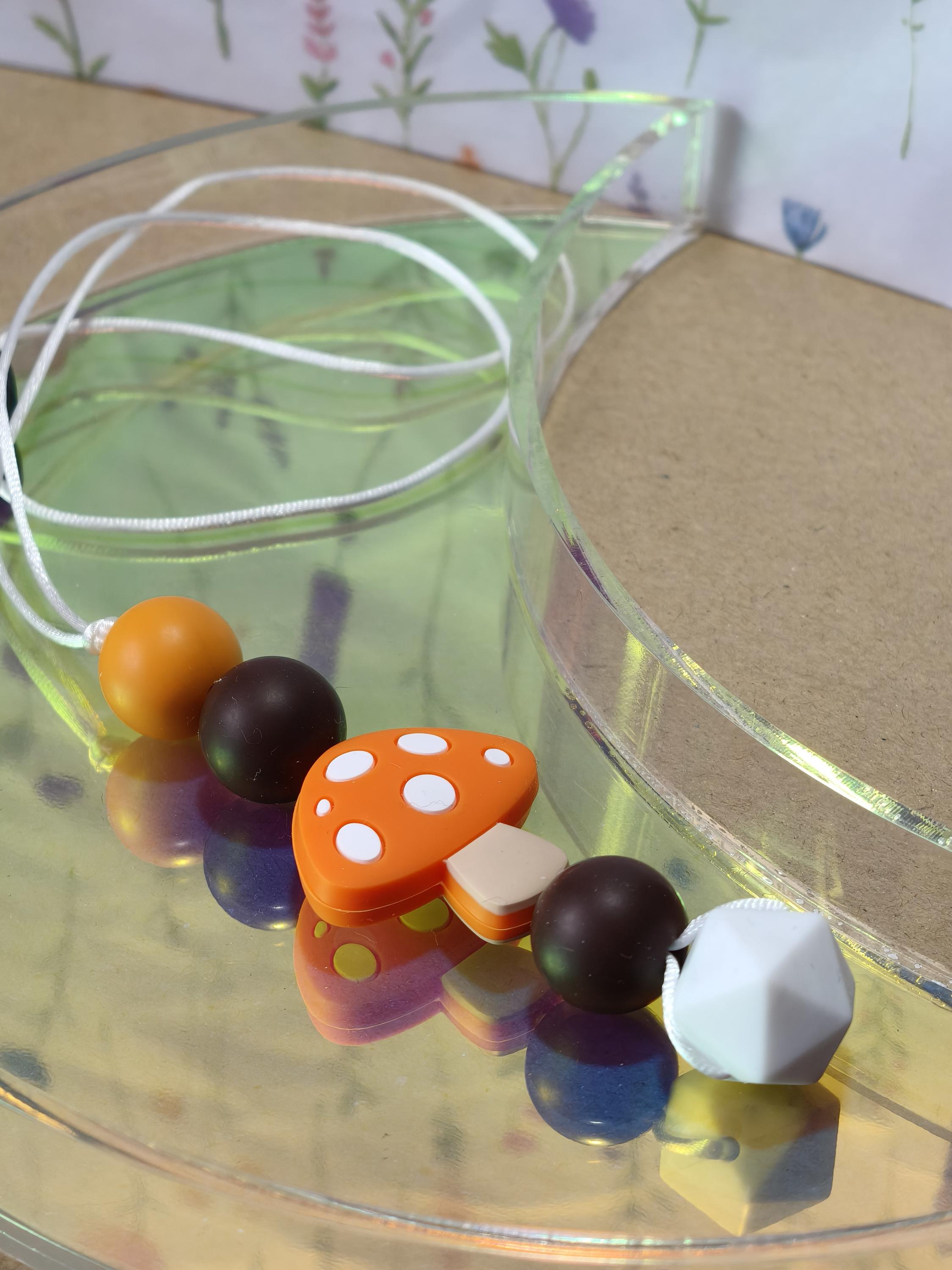 Handmade Silicone Beaded Necklace - Chewelry - Stim - Mushroom