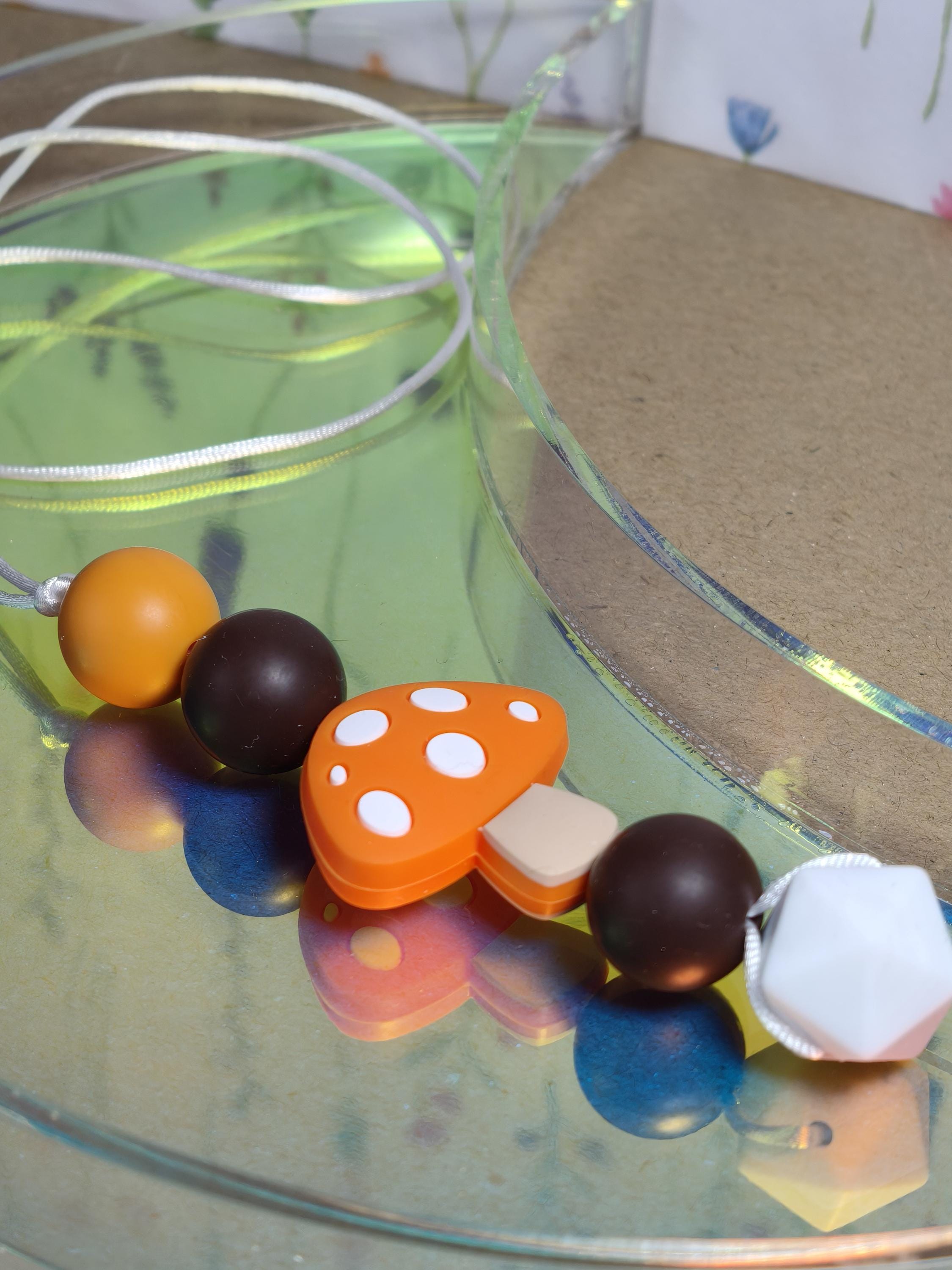 Handmade Silicone Beaded Necklace - Chewelry - Stim - Mushroom