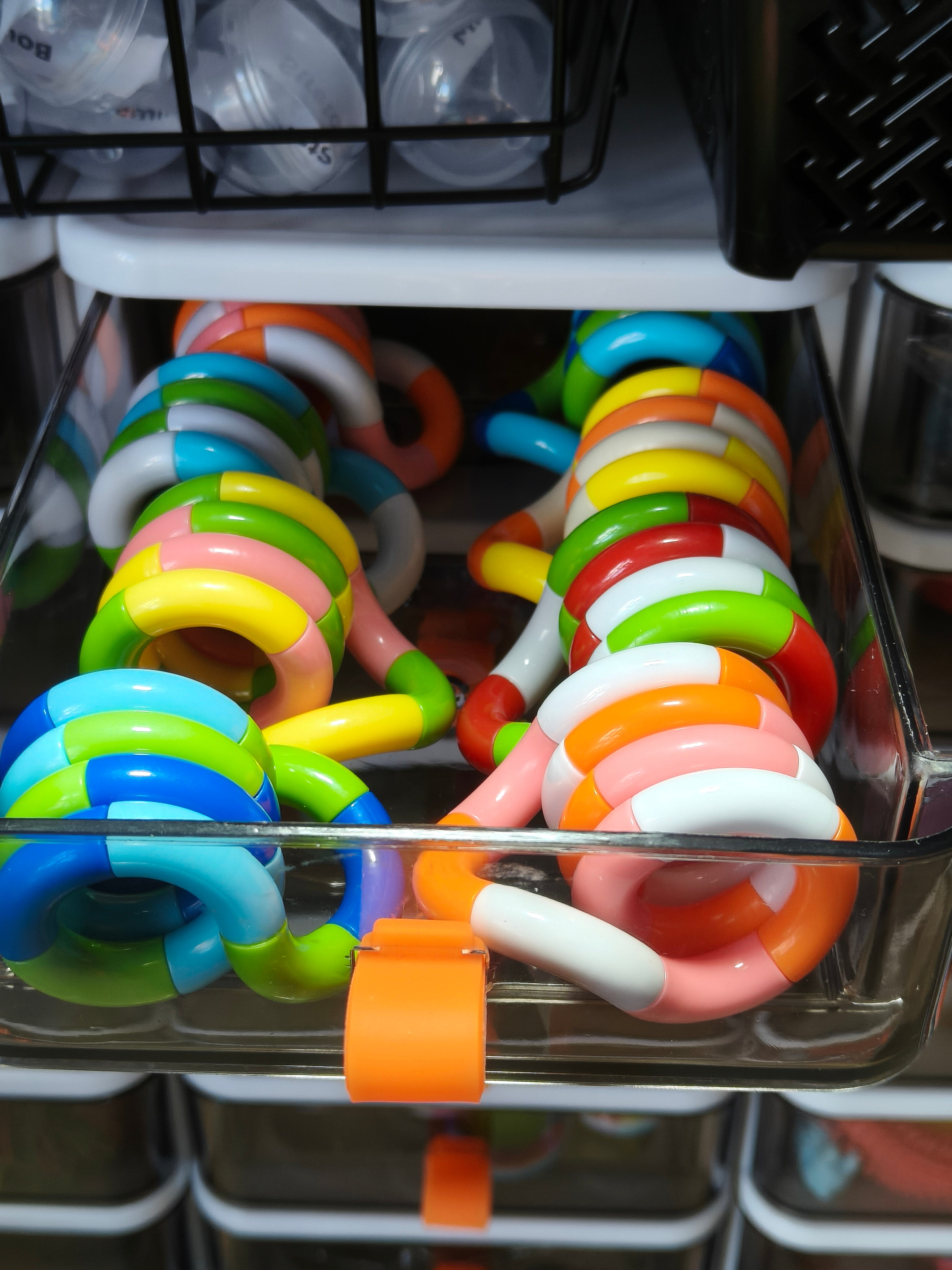 Tangle Fidget - Winding Twisting Fidget Toy - Multicolour