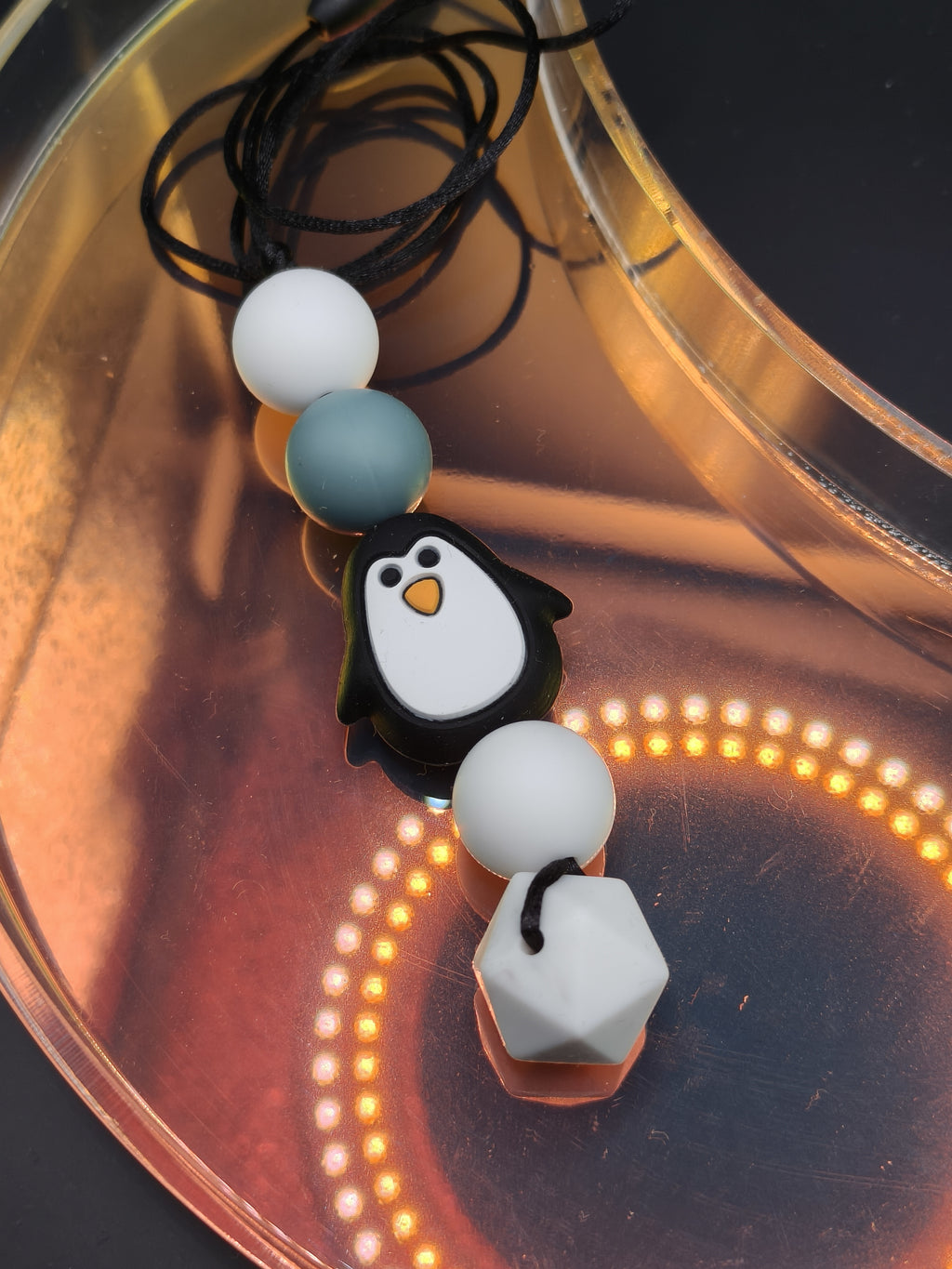 Handmade Silicone Beaded Necklace - Chewelry - Stim - Penguin
