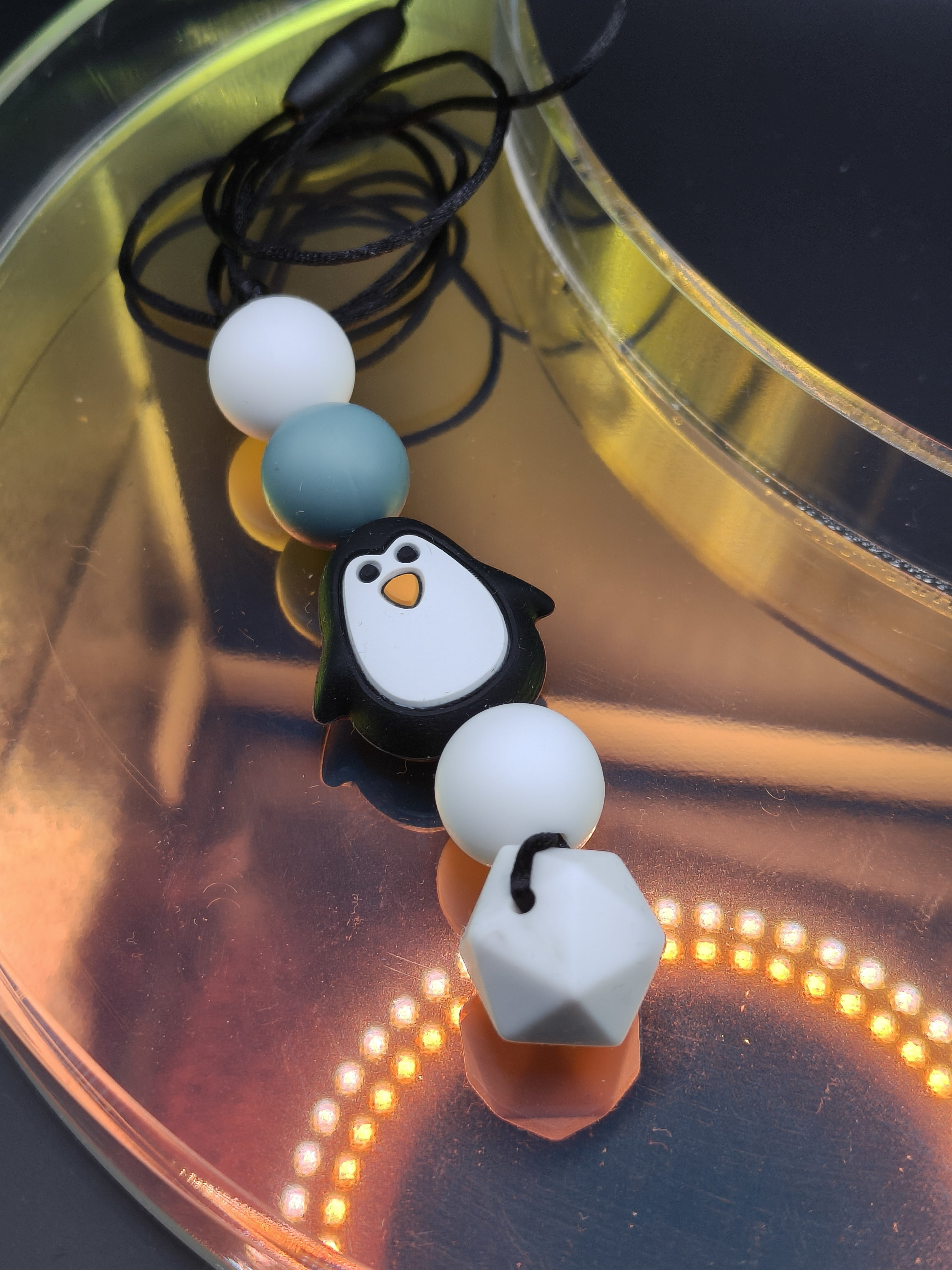 Handmade Silicone Beaded Necklace - Chewelry - Stim - Penguin
