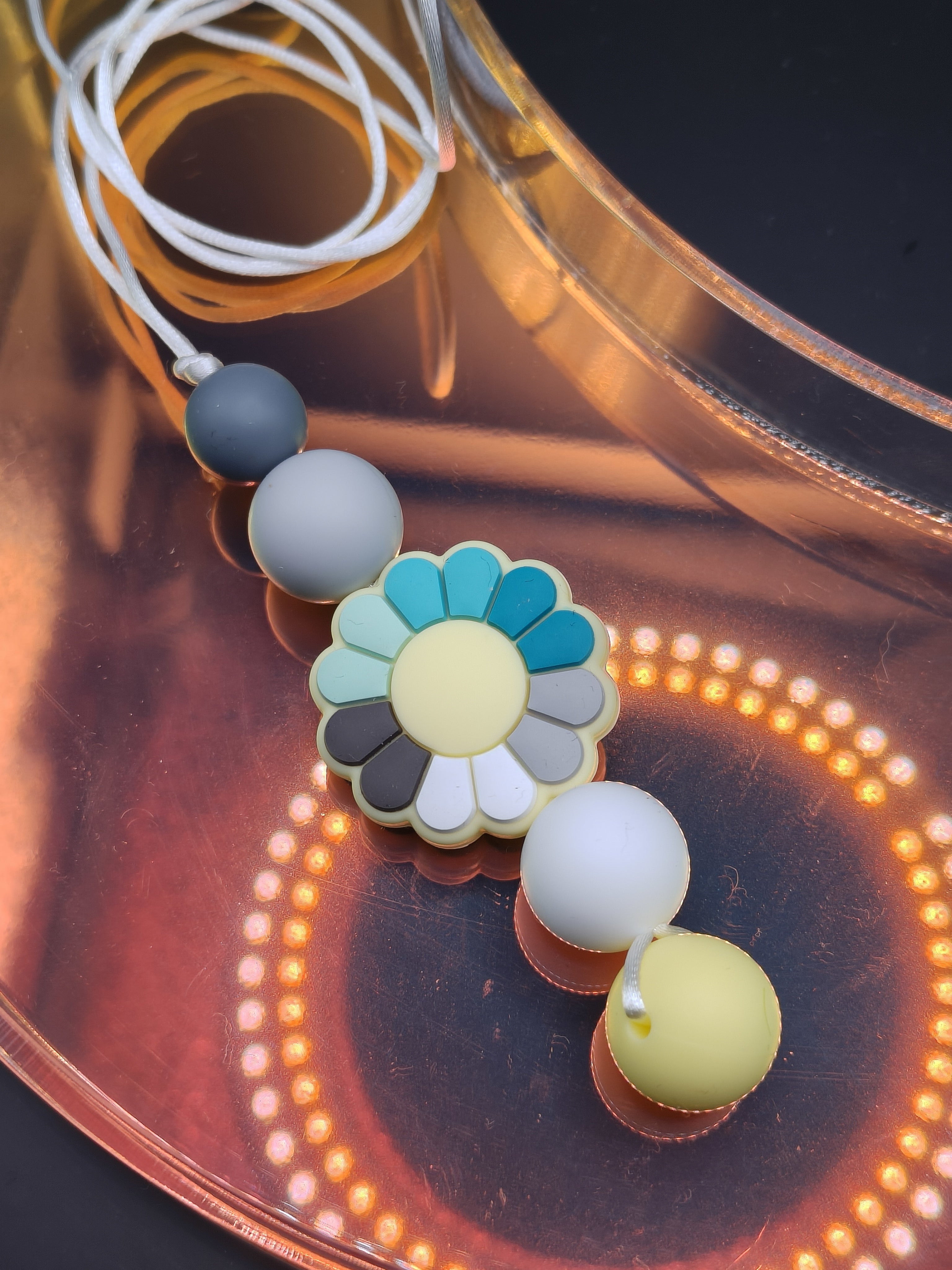 Handmade Silicone Beaded Necklace - Chewelry - Stim - Yellow Flower