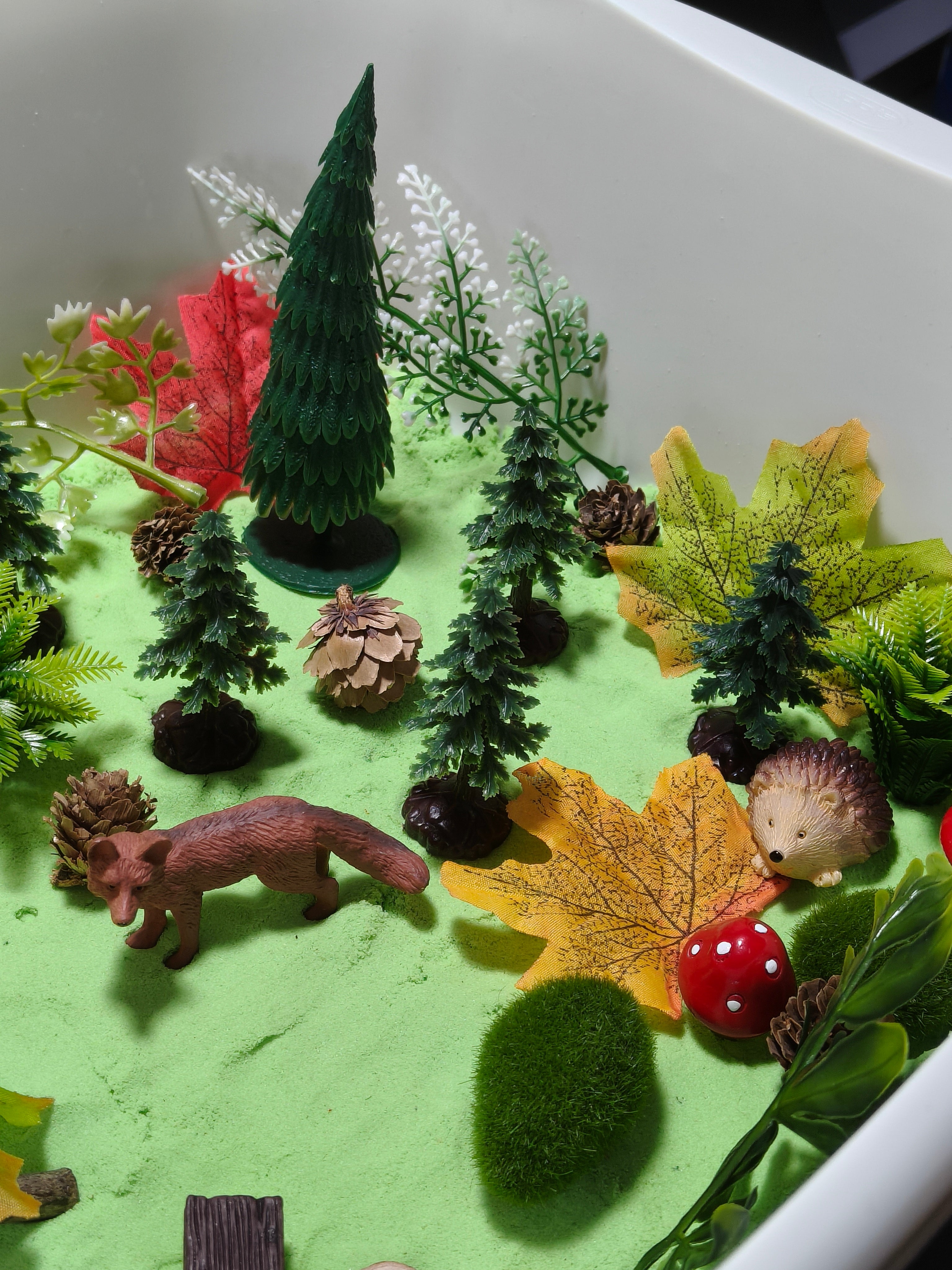 Tuff Tray Kit - Woodland