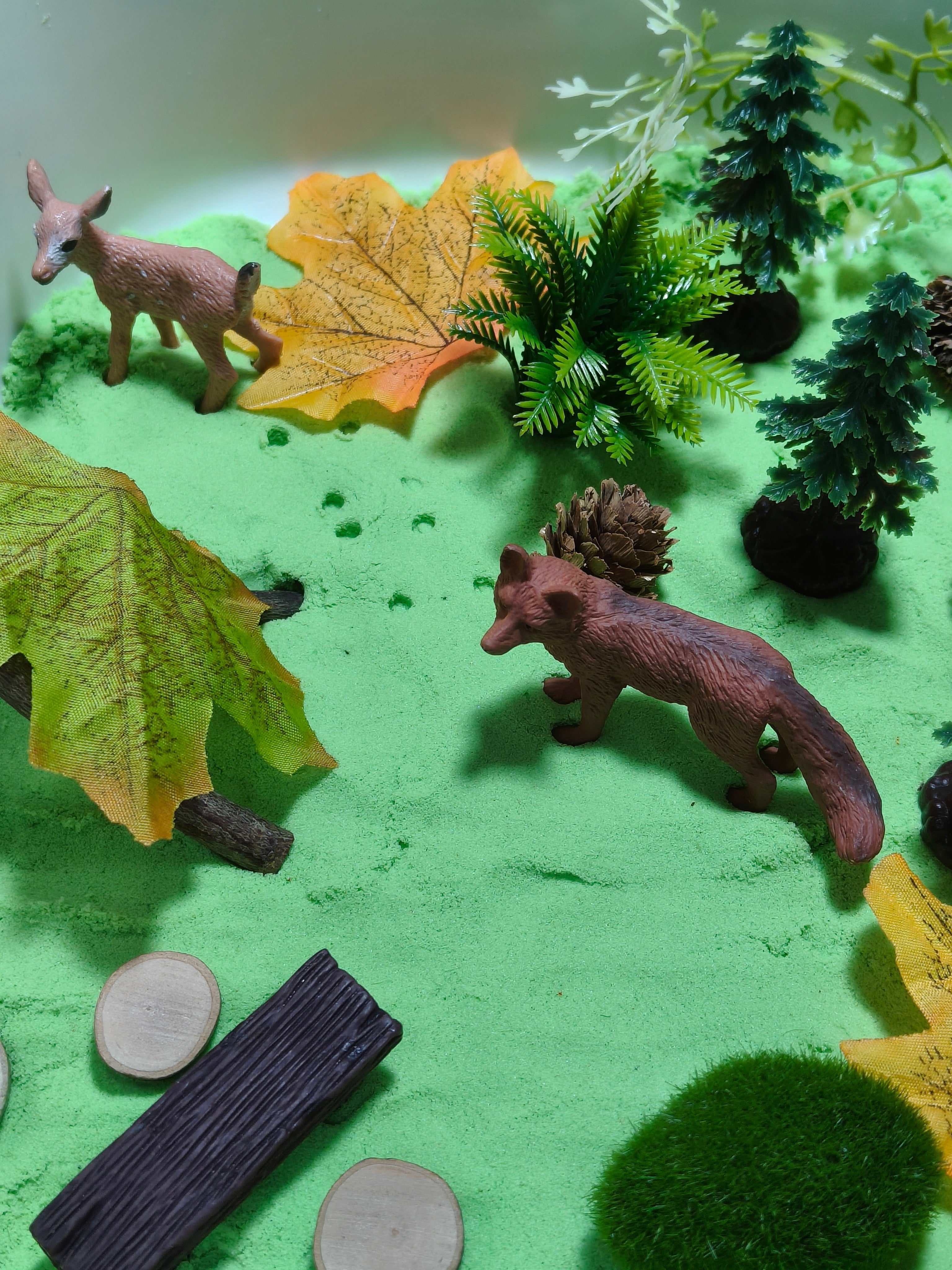 Tuff Tray Kit - Woodland