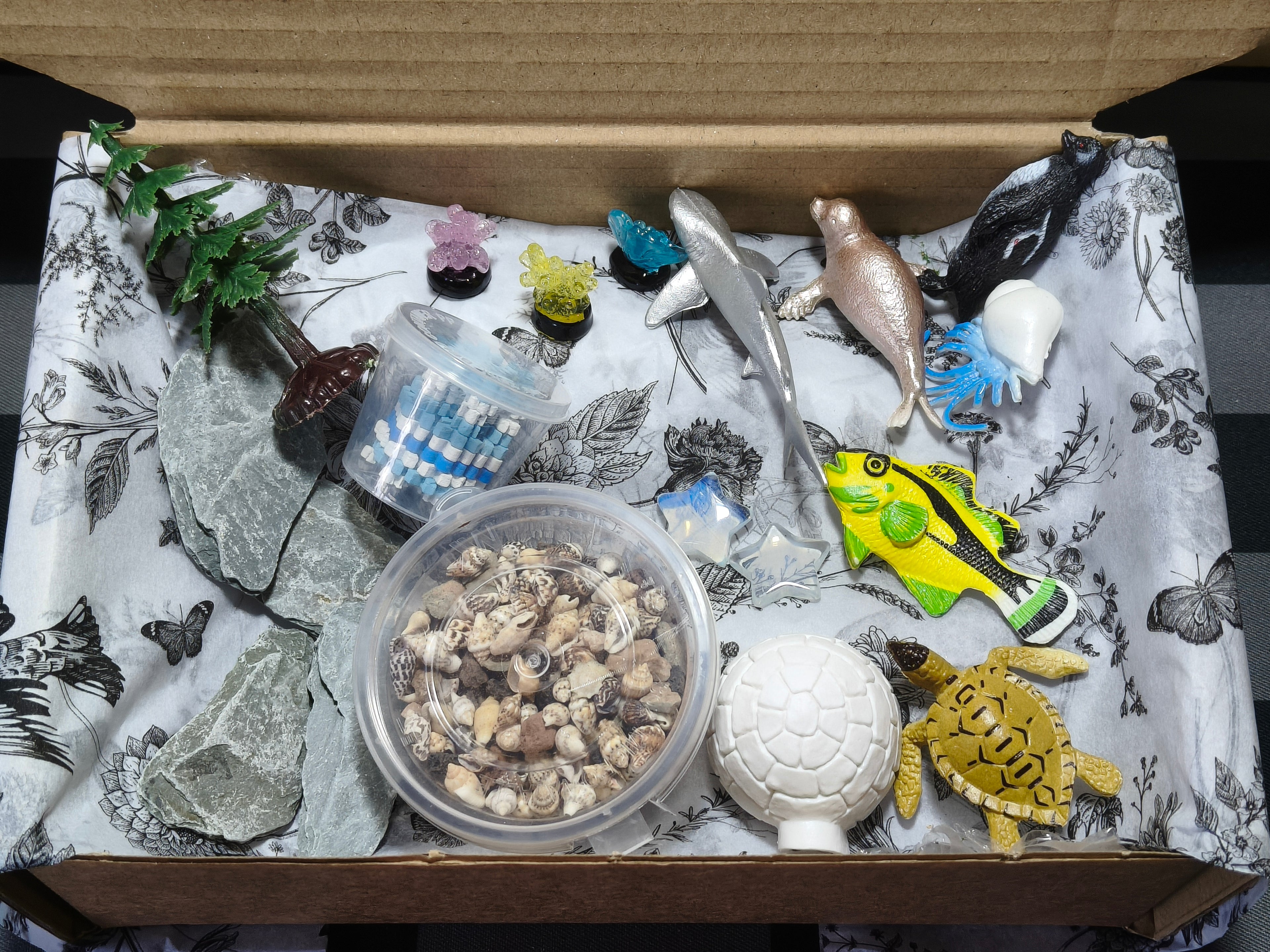 Tuff Tray Kit - Winter Ocean