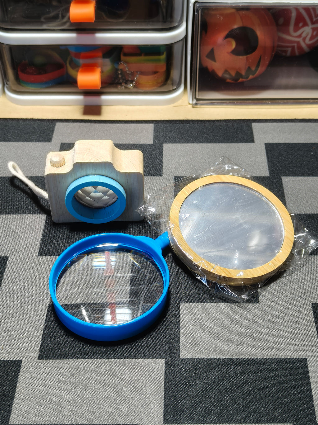 Looking Tool Kit - Tuff Tray