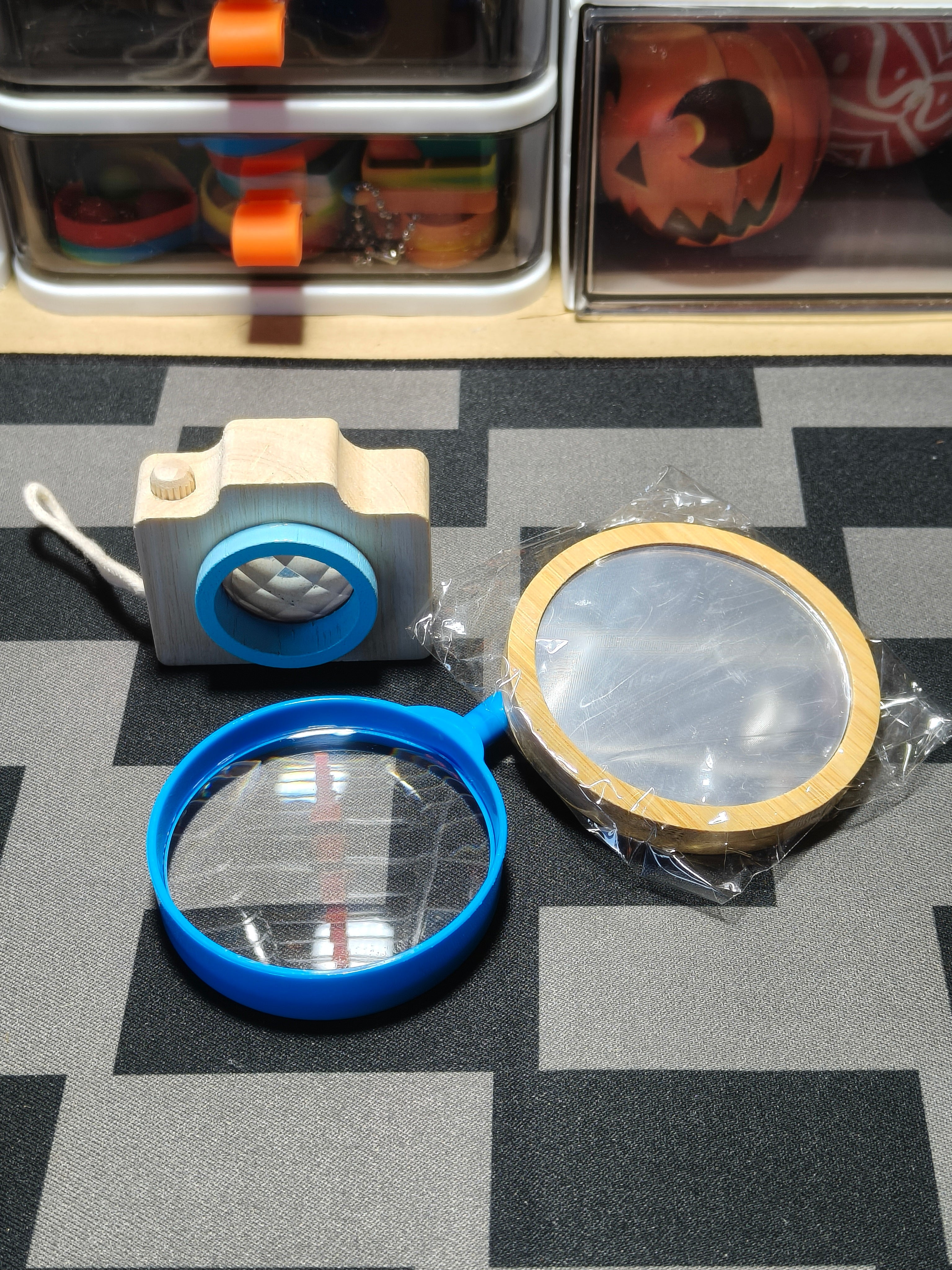 Looking Tool Kit - Tuff Tray