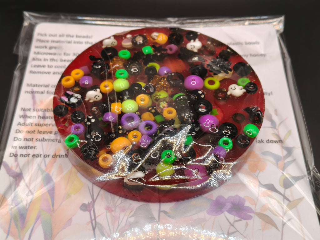 Reusable Picky Pad - Halloween - Beads And Resin Pieces - Up to 30 Uses - Remouldable Remeltable