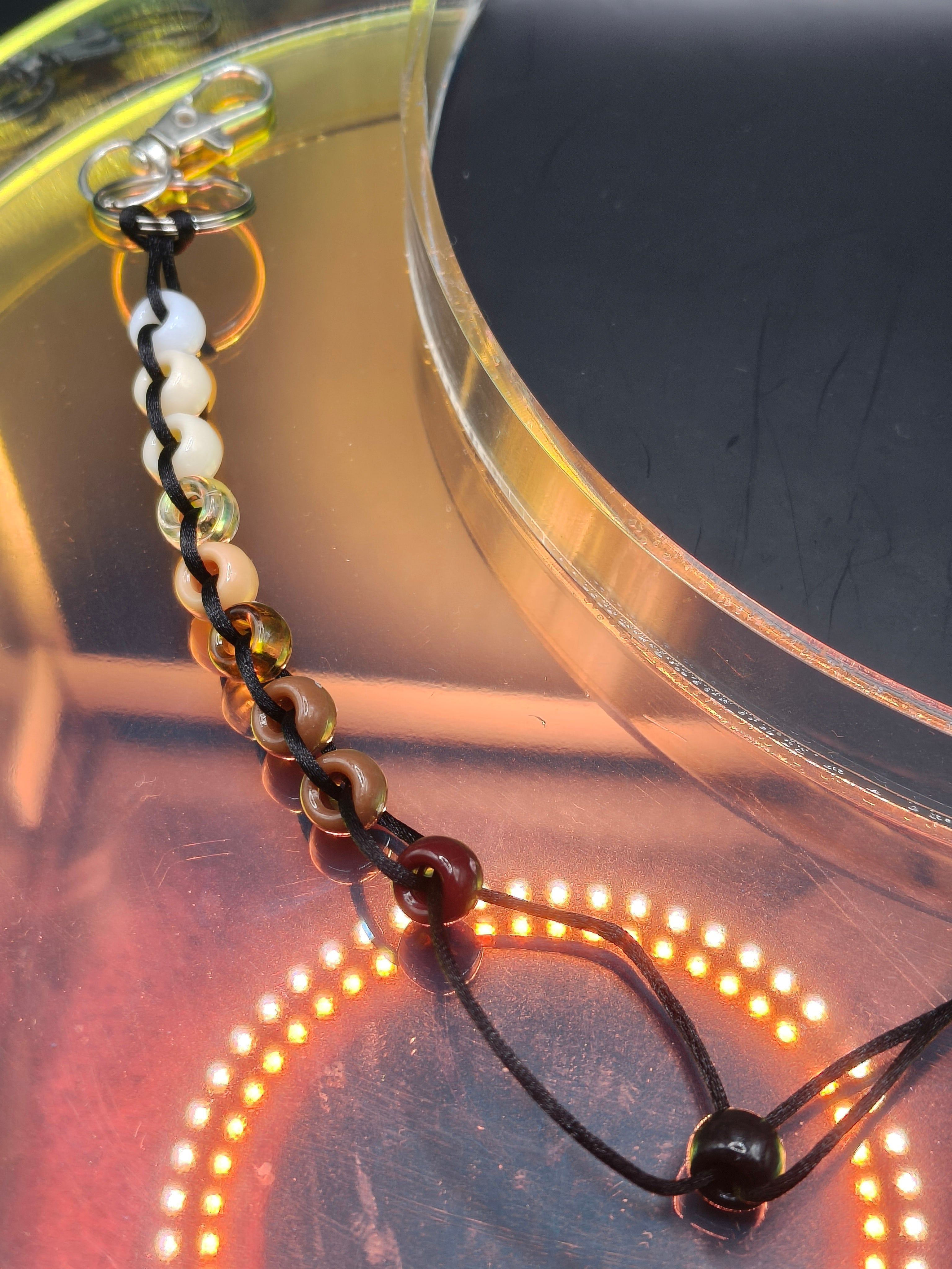 Sliding Beaded Fidget Keychain - Coffee Black