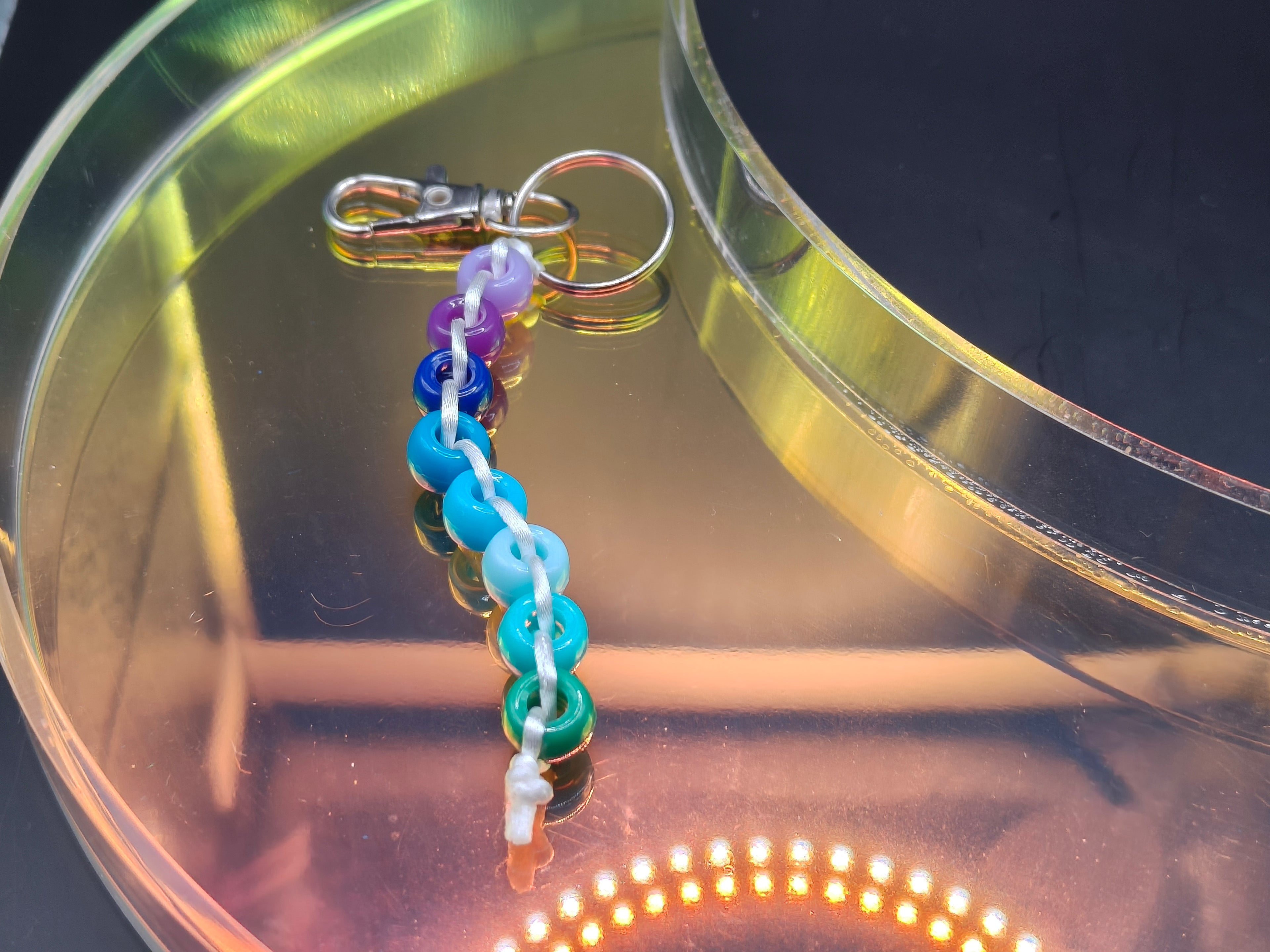 Spinning Beaded Fidget Keychain - Cold White