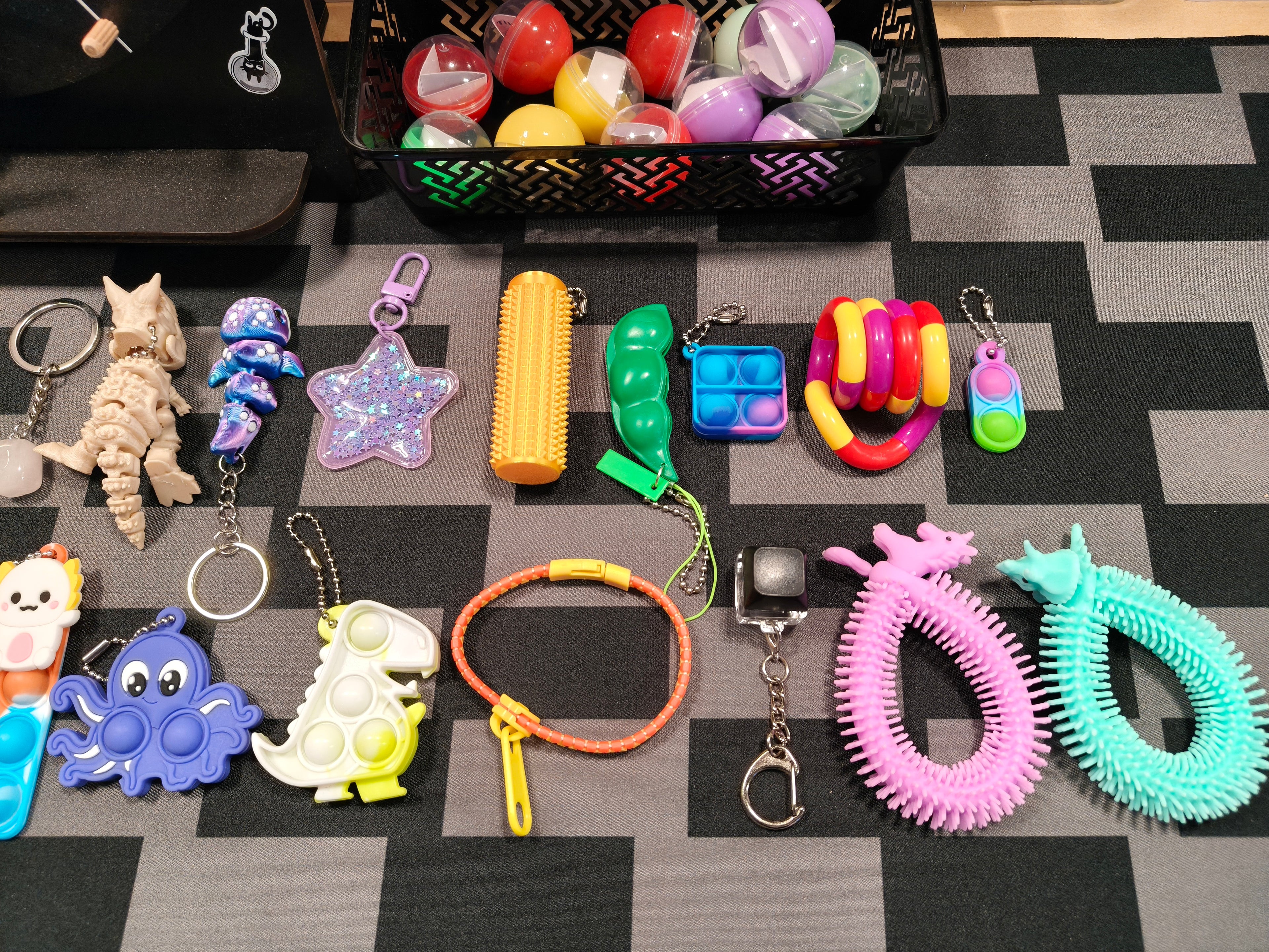 Mystery Fidget Lanyard/Wristlet - Capsule ball selected