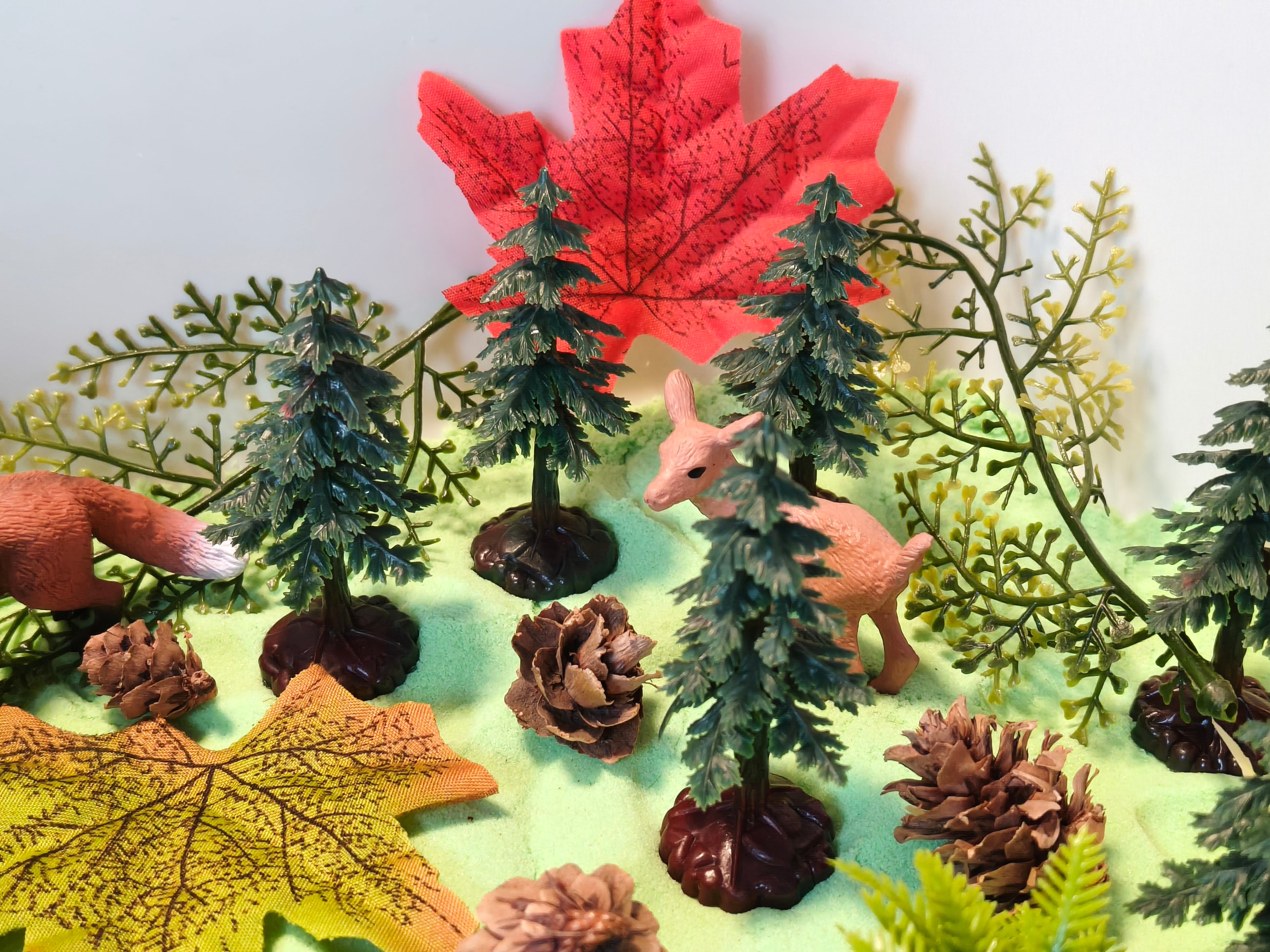 Tuff Tray Kit - Woodland