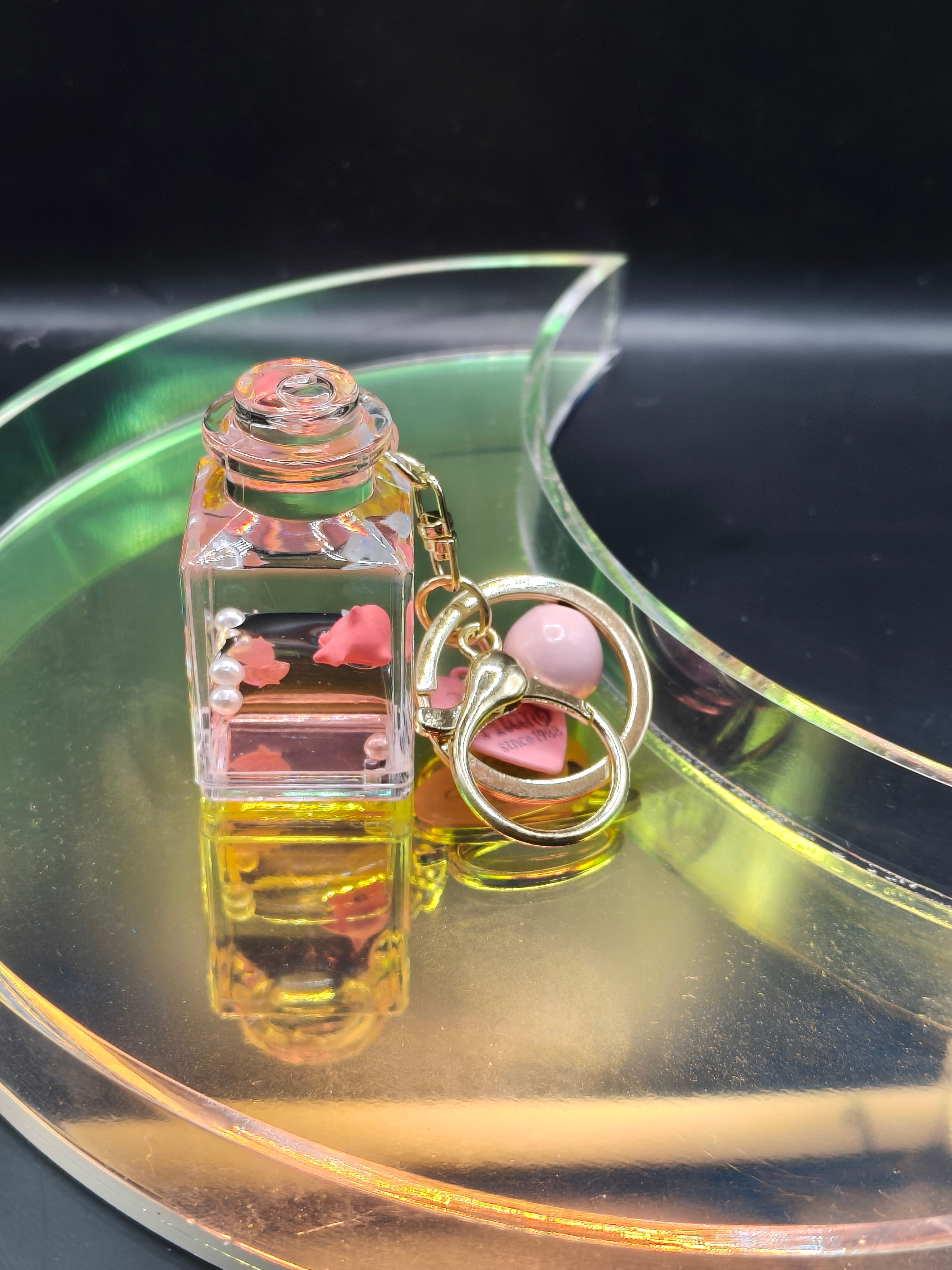 Pink Fish Liquid Motion Keychain