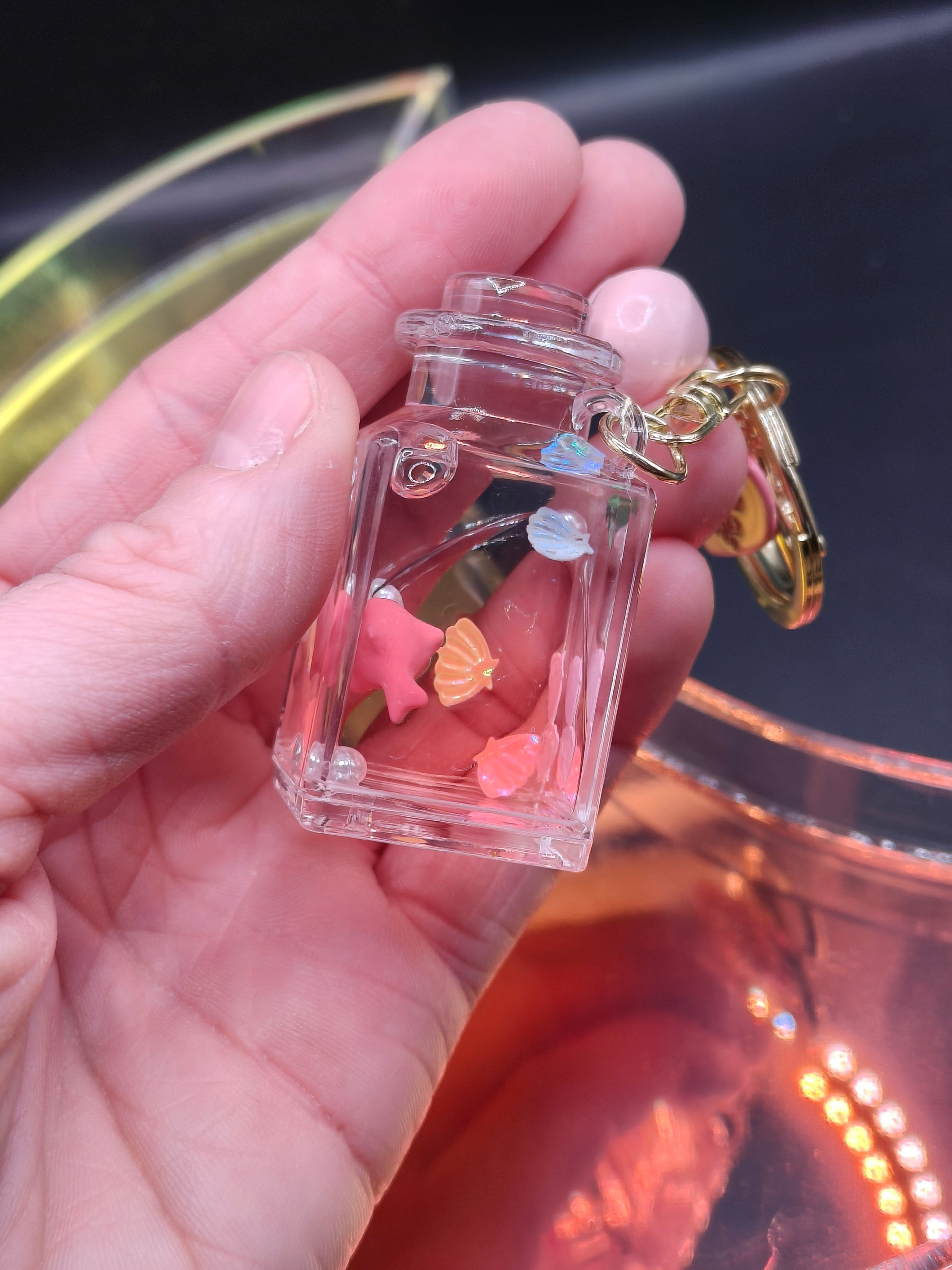 Pink Fish Liquid Motion Keychain