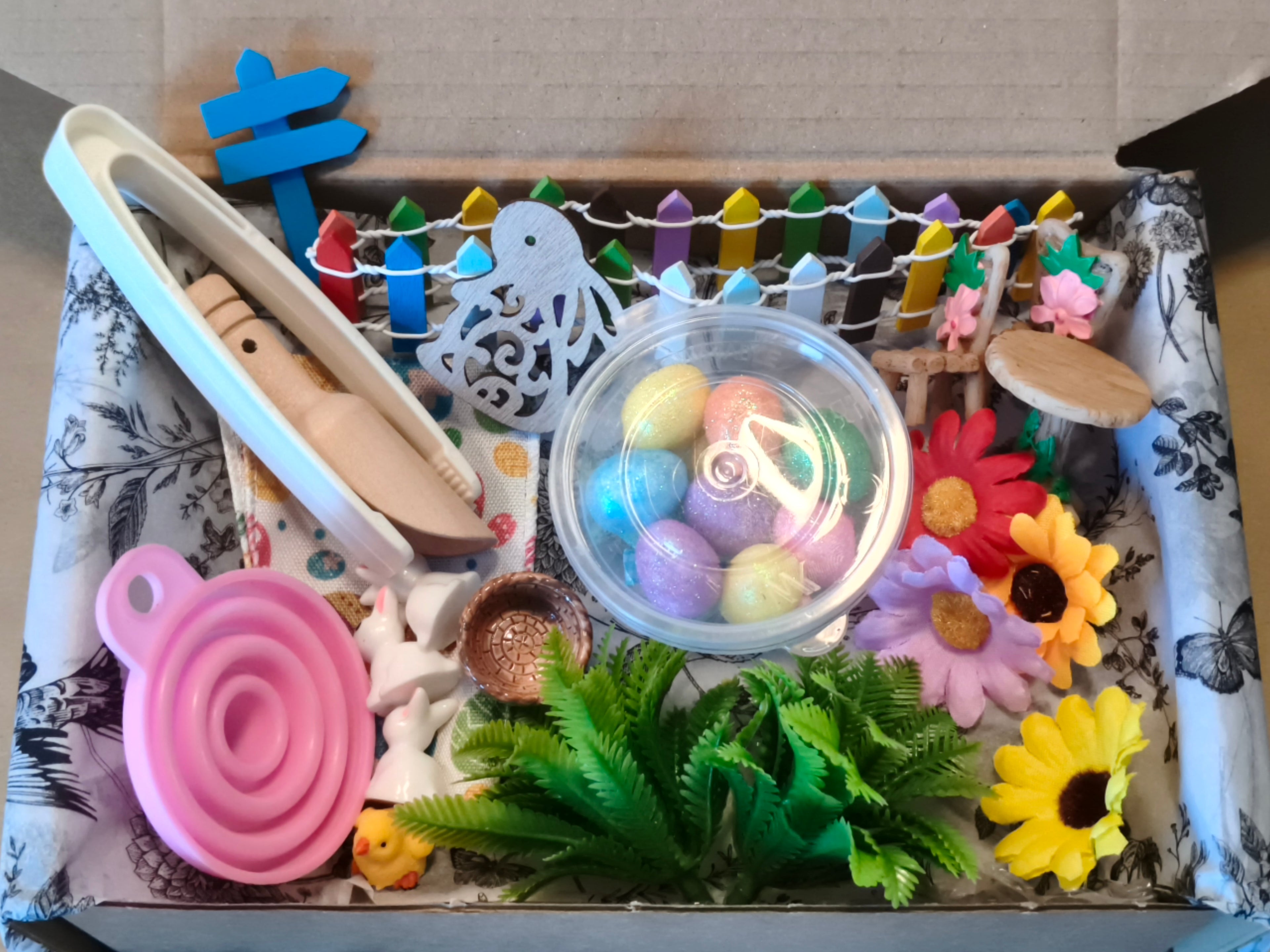 Tuff Tray Kit - Easter Picnic
