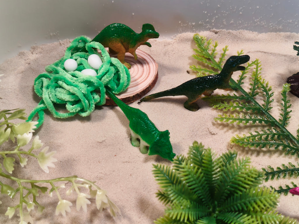 Tuff Tray Kit - Dinosaur