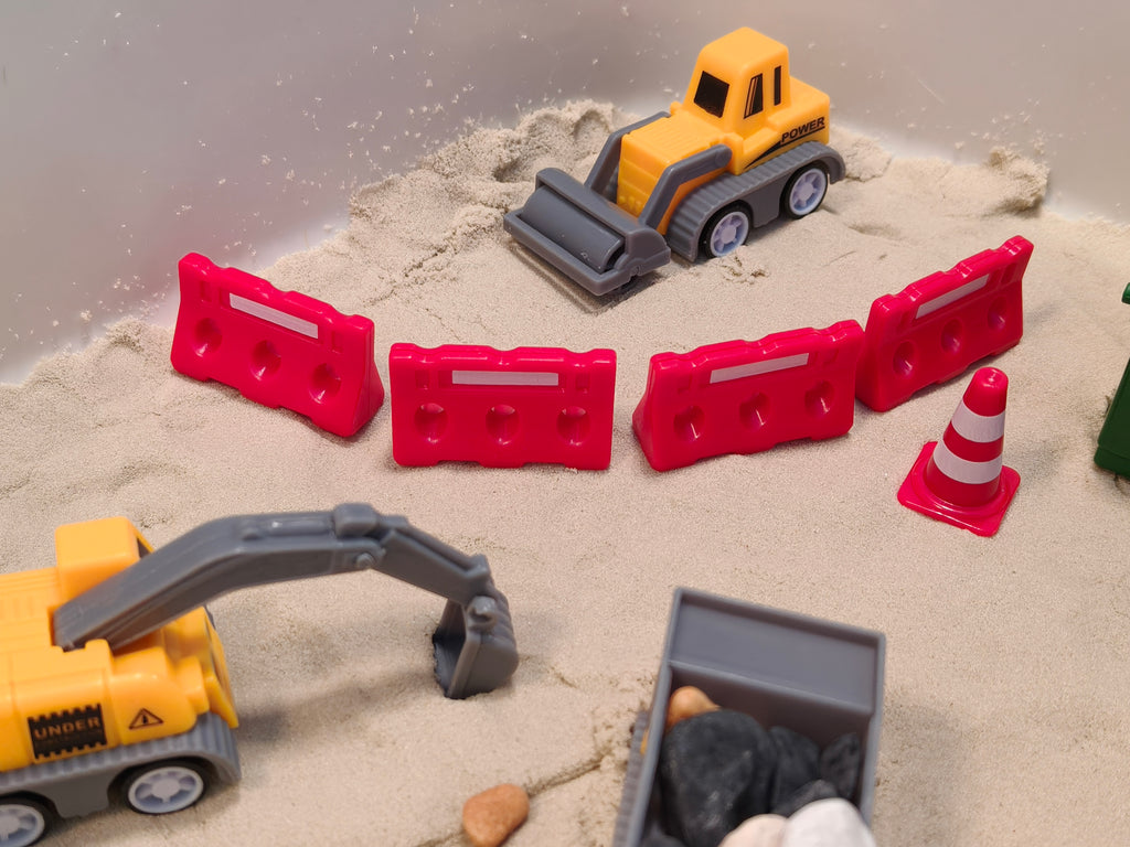 Tuff Tray Kit - Construction