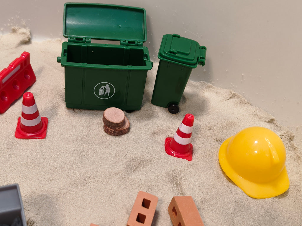 Tuff Tray Kit - Construction