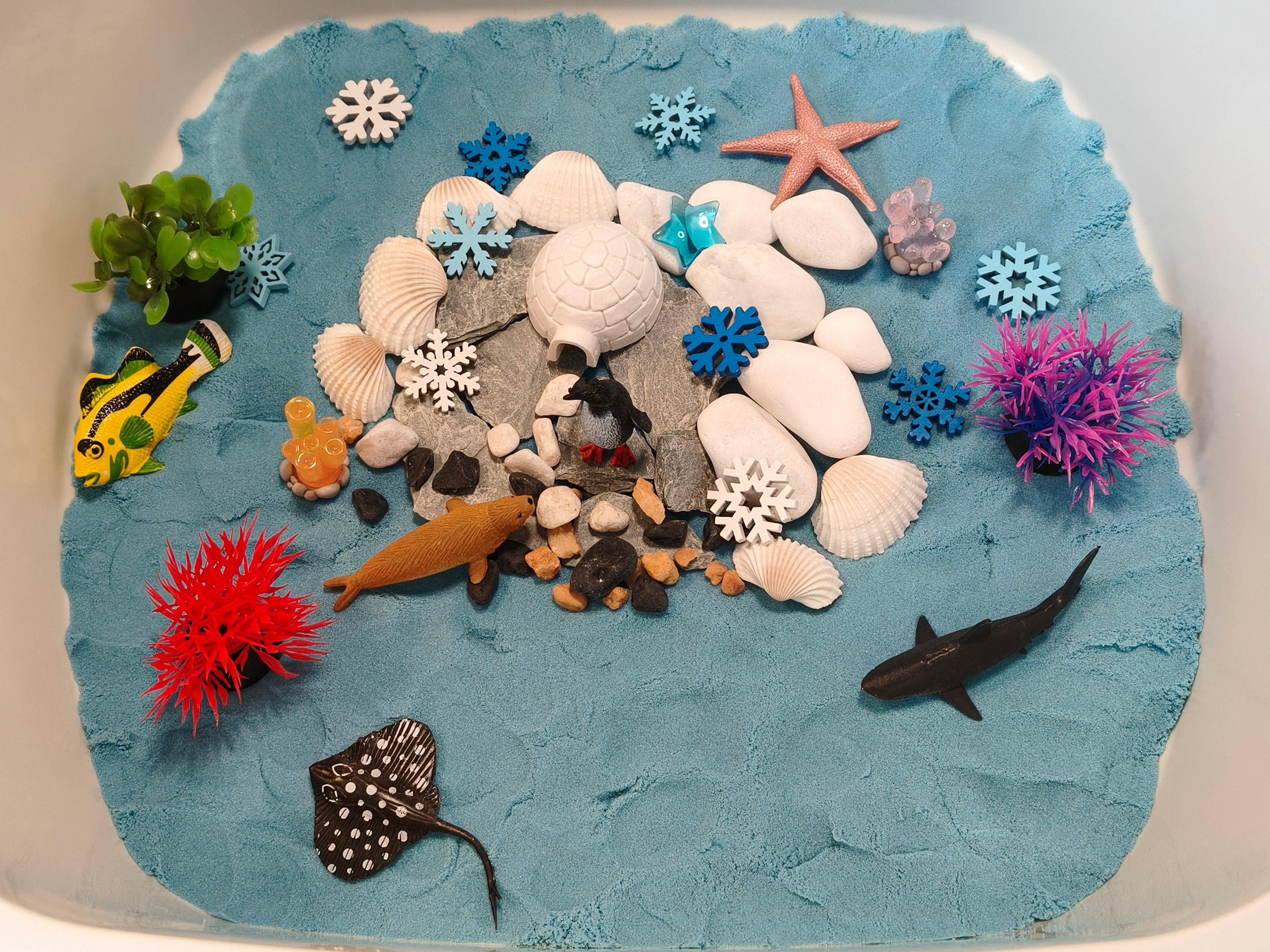 Tuff Tray Kit - Winter Ocean