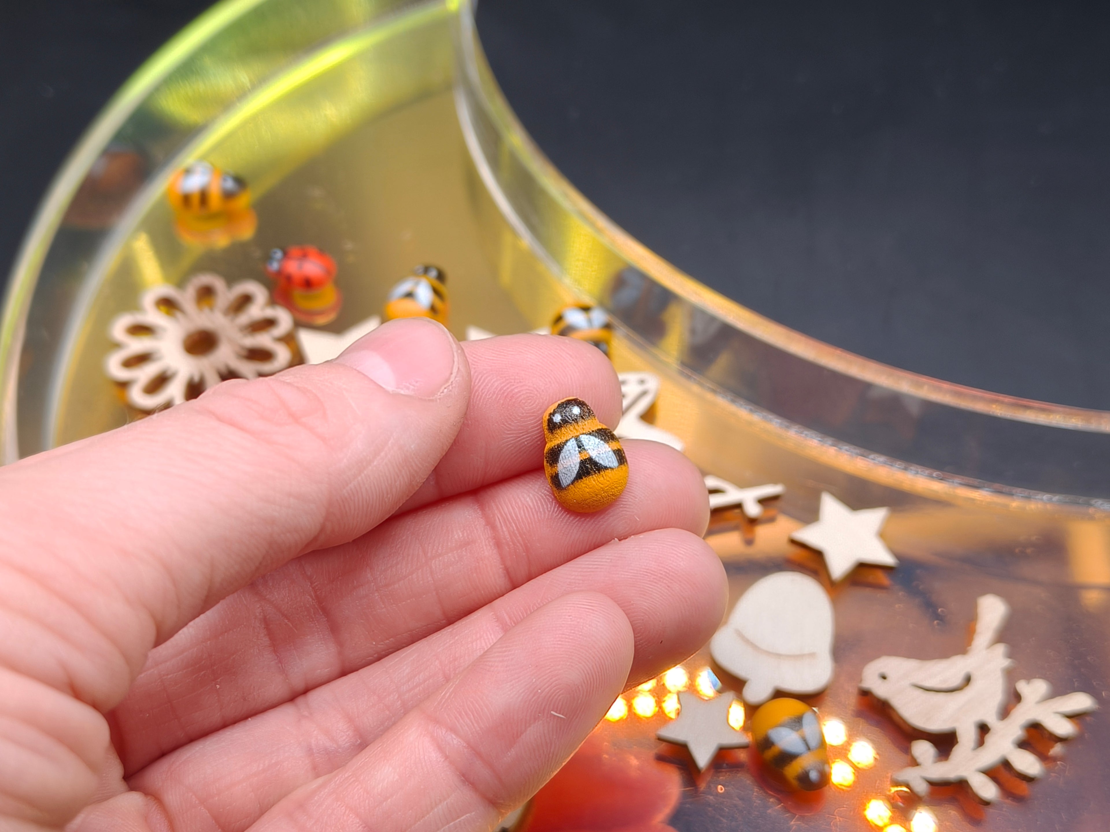 Wooden Confetti - Nature