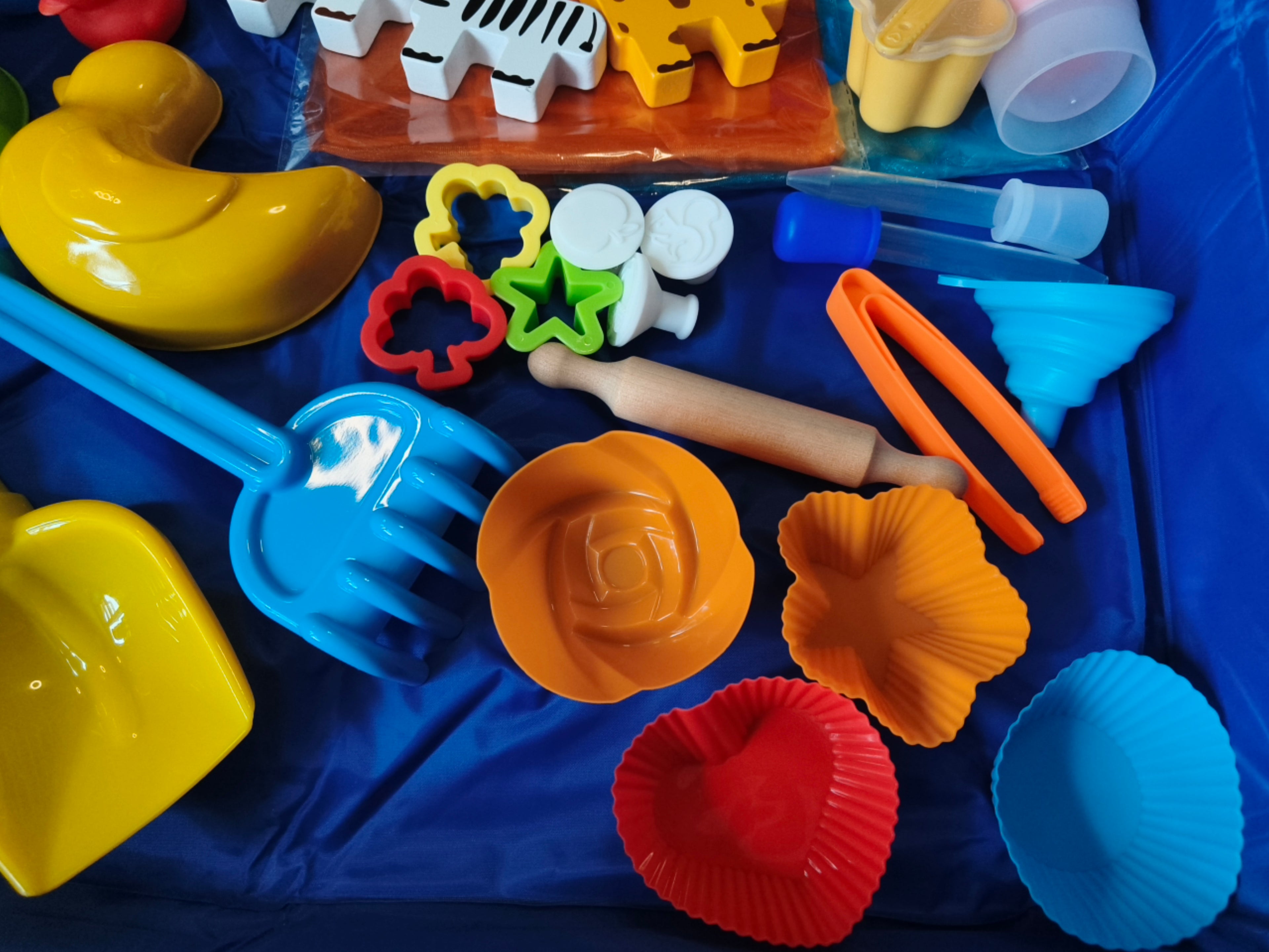 Tuff Tray 1 Year + Starter Kit