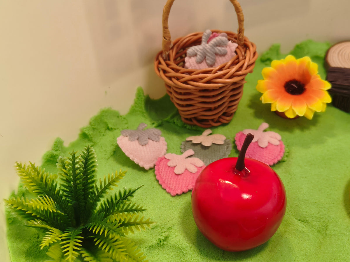 Fruity Summer Tuff Tray Kit