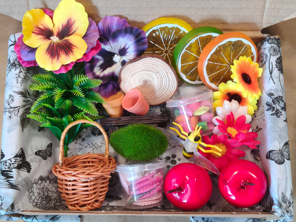 Fruity Summer Tuff Tray Kit