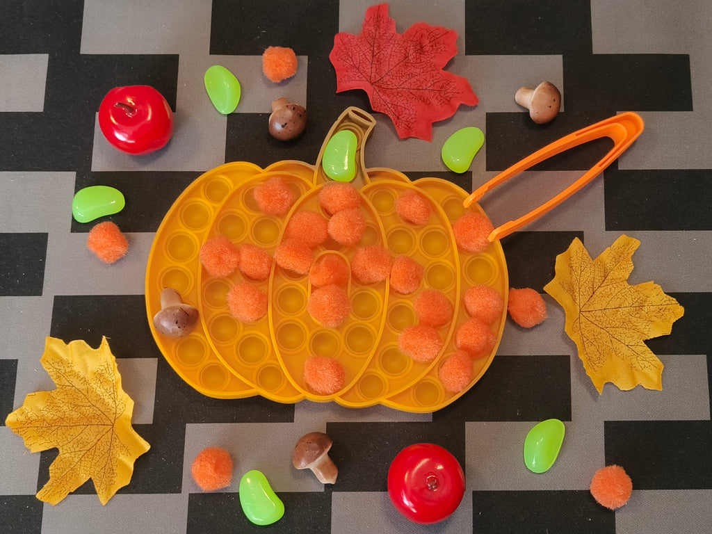 Tuff Tray Ideas - Pumpkin Pop