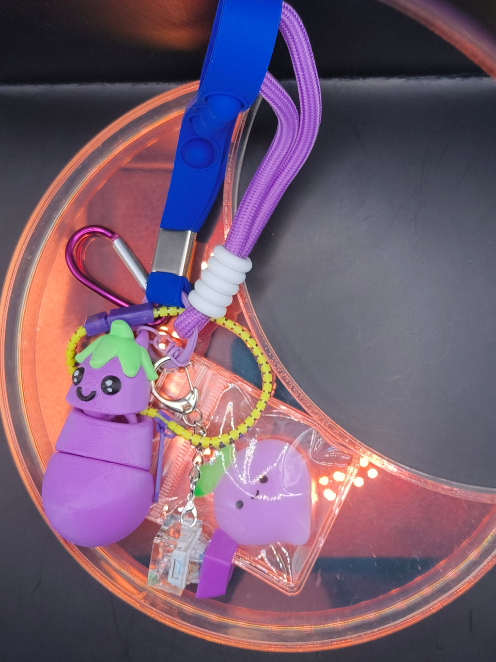 Fidget Pop Wristlet - Purples