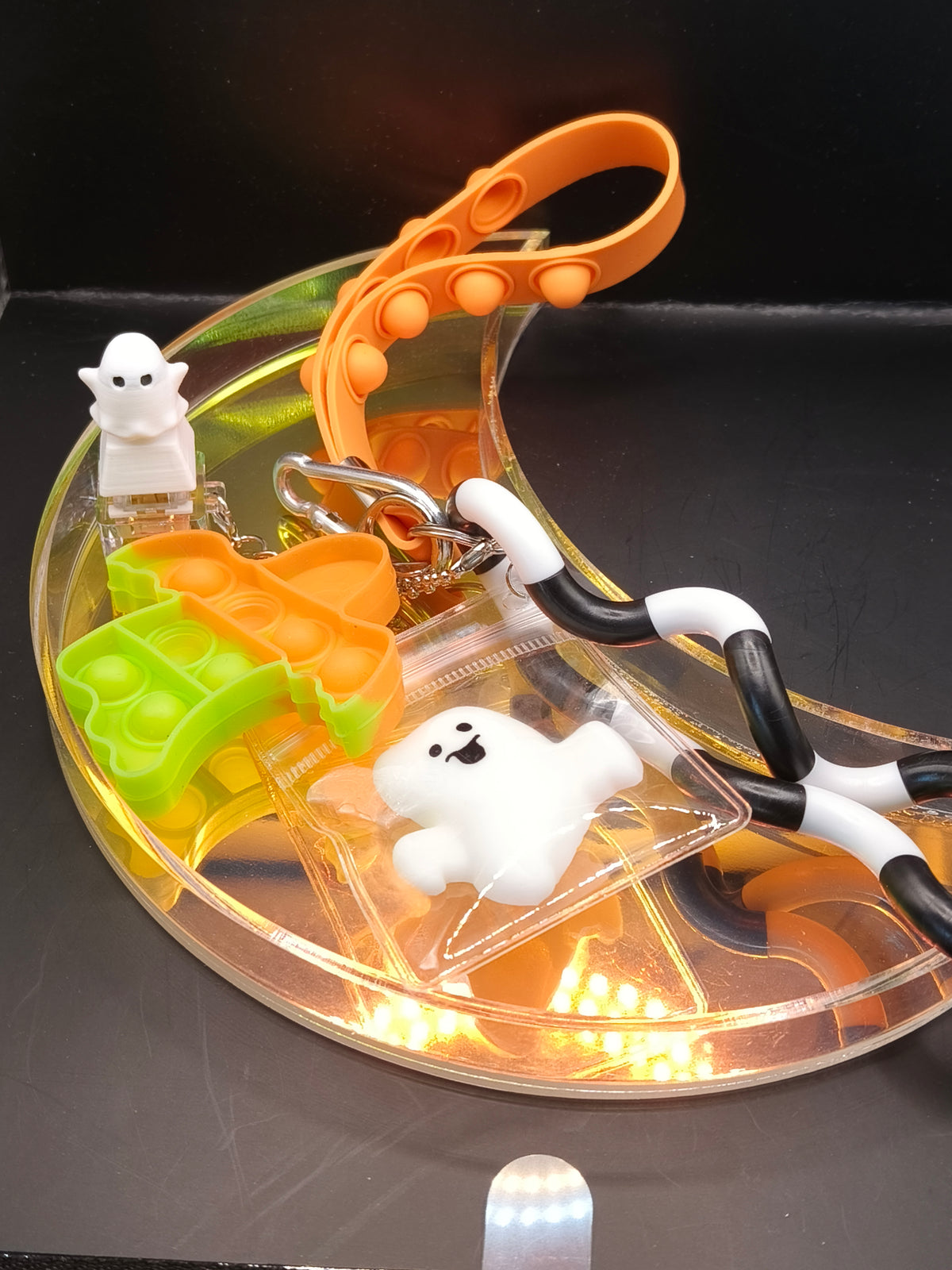 Fidget Pop Wristlet - Ghost